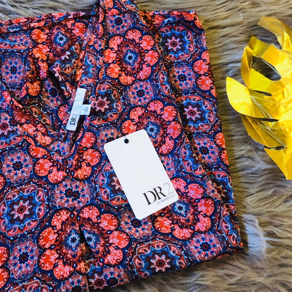 Red Patterned Blouse - Picture 3 of 6
